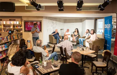 Održana promocija romana „Tata u drugom stanju“ – „Žene su jači pol“, kaže Bulić - slika 1