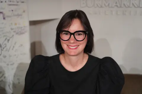 Terapeutsko iskustvo jedne promocije: predstavljen roman psihološkinje Ine Poljak „Dobar momak“ - slika 1