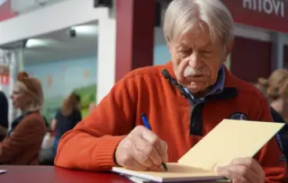 Ljubivoje Ršumović: Pesma za decu mora da ima priču