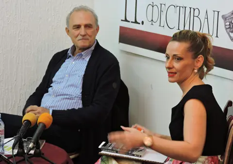 Lazar Ristovski predstavio „Jednostavne priče“ u Aranđelovcu - slika 1