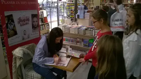 Spektakularno druženje sa Janom Dačović u Novom Sadu - slika 1