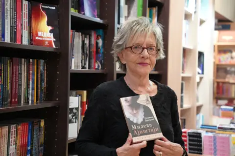 Slavenka Drakulić: Knjige imaju promijenjenu ulogu u kulturi kojom dominiraju slike - slika 1