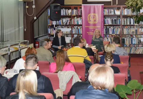 Roman „Dok svetac bdi“ predstavljen u Smederevu - slika 2