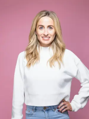 julie-smith-credit-to-will-bremridge-002-2-2