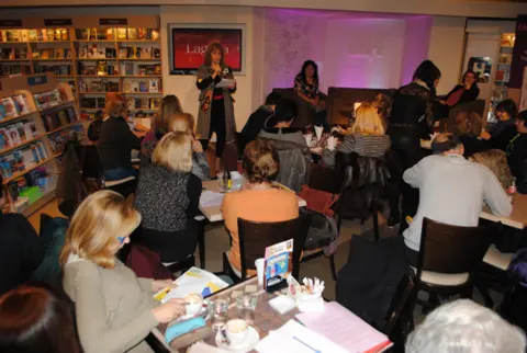 Održana peta tribina Laguninog književnog kluba - slika 2