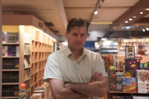 Dejan Aleksić: Ljudski karakter je materijal podložan na devijacije - slika 1