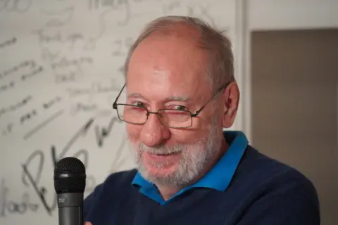 Buran život i avanture prve jugoslovenske femme fatale – održana promocija knjige „Lela fatalna“ Šimona A. Đarmatija - slika 1