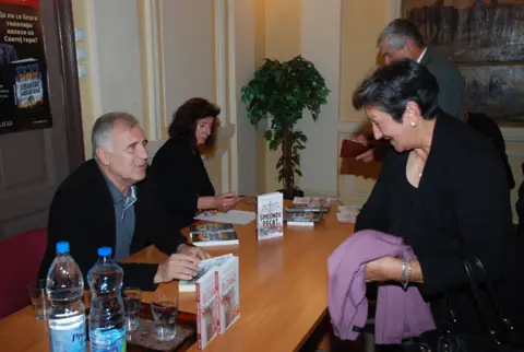 U Kačarevu održano književno veče s Vanjom Bulićem - slika 1