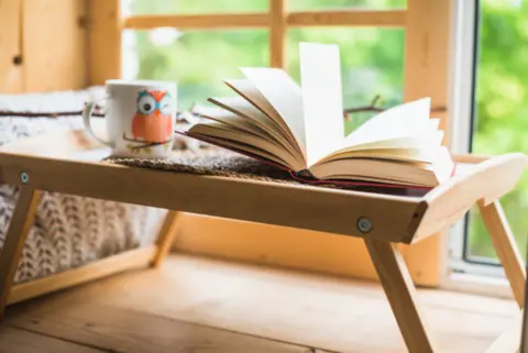 9 saveta kako da napravite savršen kutak za čitanje + preporuke - slika 1