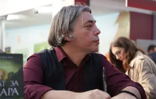 Prožimanje elemenata mitološkog i religijskog u romanima Dejana Stojiljkovića