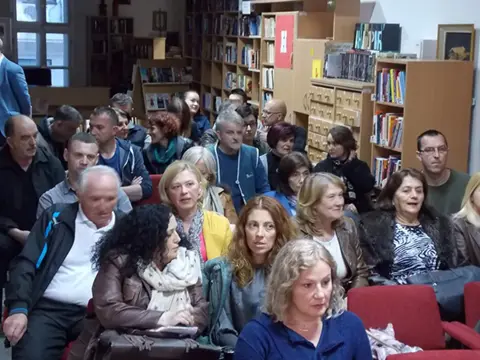 Pisac Dragan Velikić u Novoj Varoši predstavio roman „Islednik“ - slika 2