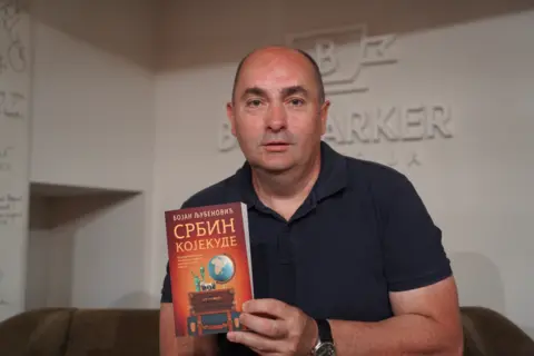 Bojan Ljubenović: Satira se sve više čita - slika 1