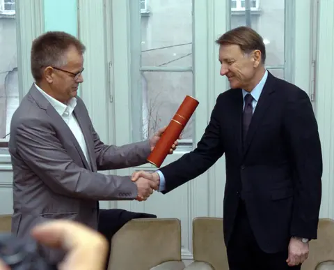 nagrada-tronoski-rodoslov01-13122017-vest