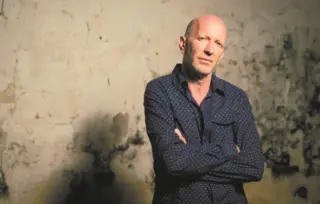 Sajmon Sibag Montefjore: Putovanje od kamenog doba do ere dronova