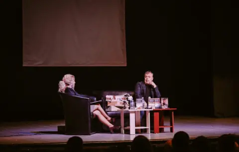 „Pomoć unesrećenom jeste najviši oblik kosmičke uloge čoveka“ – „Slučaj Vinča“ predstavljen u Galeriji ’73 - slika 2