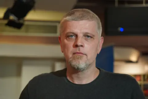 Vladimir Kecmanović: Pisci nemaju nikakvu obavezu osim da pišu - slika 1