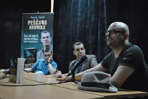 Tribina o „Amerikani“ u Delfi Caféu - slika 1