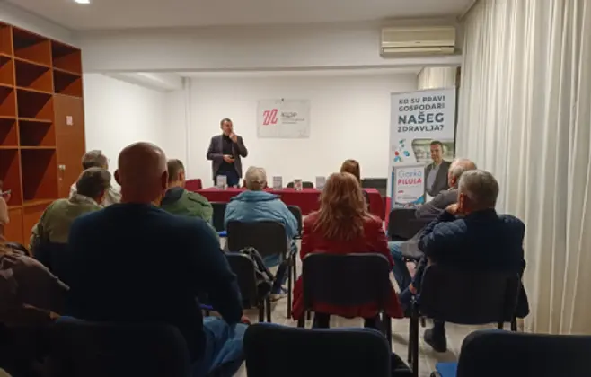 Promocija knjige „Gorka pilula – Mračno naličje farmacije“ Pavla Zelića u Zrenjaninu