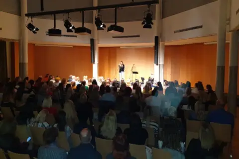 Mirjana Bobić Mojsilović održala književno veče u Frankfurtu na Majni - slika 1