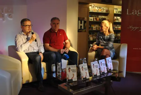 Predstavljena knjiga „Serviraj za pobedu“ Novaka Đokovića - slika 1