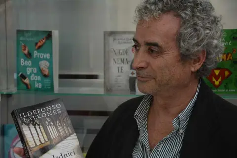 Intervju s katalonskim piscem Ildefonsom Falkonesom - slika 1