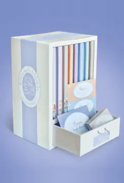 Konačno! „Bebina mala biblioteka – Larousse“ u prodaji - slika 1