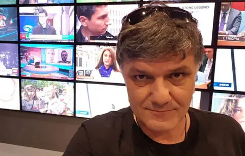 Dušan Nedeljković: „Mrtvi smo, ali se ne damo“ - slika 1