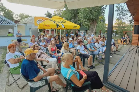 Promocija knjiga Bojana Ljubenovića na novosadskom Štrandu - slika 2