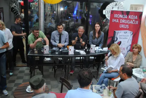 Održana promocija knjige „Glasovi iz gluve sobe“ generala Blagoja Grahovca - slika 1