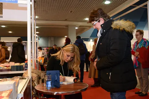 Uspešna gostovanja Laguninih pisaca na Sajmu knjiga u Novom Sadu - slika 4