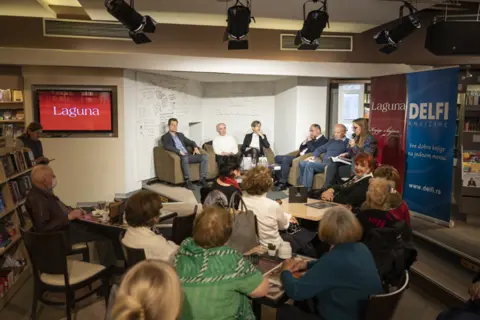 Filigranski izvedena karakterologija jedne nacije – predstavljen „Sabor srpskih velikana“ Petra Žebeljana - slika 1