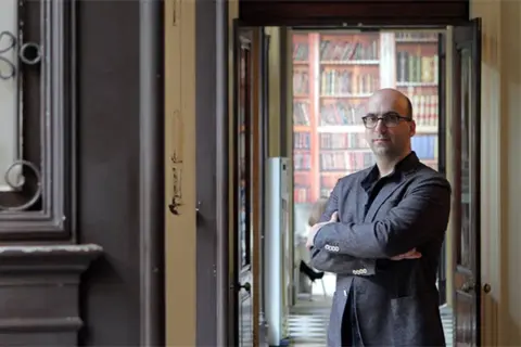 „Bio mi je veliki izazov da razumem o čemu muškarac tih godina razmišlja i brine“ - slika 1