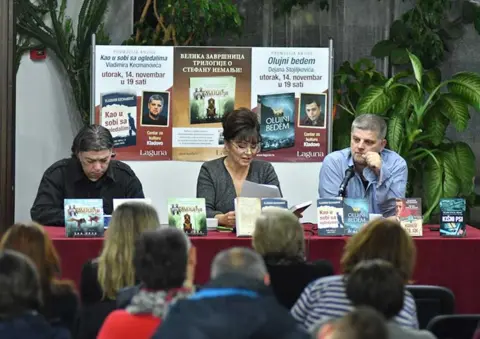 Dejan Stojiljković i Vladimir Kecmanović na književnom druženju u Kladovu - slika 1